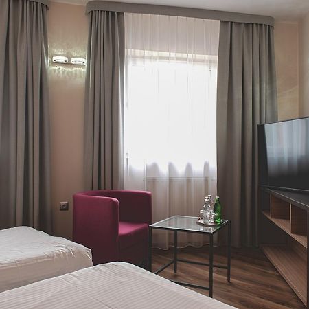 H6 Major Aparthotel Travel & Business, Free Parking Krasków Εξωτερικό φωτογραφία