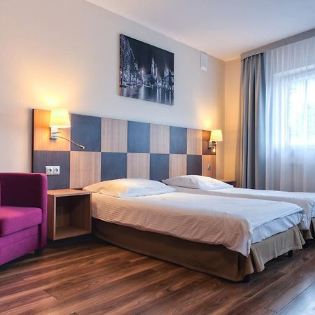 H6 Major Aparthotel Travel & Business, Free Parking Krasków Εξωτερικό φωτογραφία